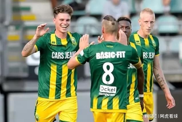 度占据控球 度占据控球