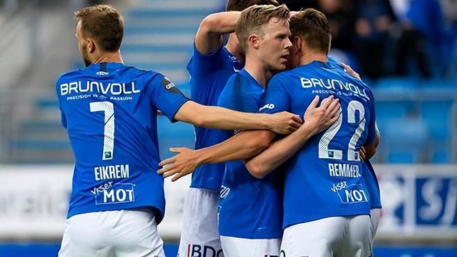 的比赛中 的比赛中